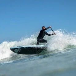 Aquaplanet WINGTAIL 9' Ensemble De Planche De Surf Et De SUP Gonflable -Magasin De Matériel De Surf aquaplanet wingtail 9 ensemble de planche de surf et de sup gonflable 4