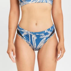 Bas De Maillot De Bain Culotte Femme - Savana Palmer Bleu 10 Bas De Maillot De Bain Culotte Femme - Savana Palmer Bleu -Magasin De Matériel De Surf bas de maillot de bain culotte femme savana palmer bleu 2