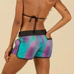 Boardshort Surf Femme TINI BLUR Avec Ceinture élastiquée Et Cordon De Serrage 10 Boardshort Surf Femme TINI BLUR Avec Ceinture élastiquée Et Cordon De Serrage -Magasin De Matériel De Surf boardshort surf femme tini blur avec ceinture elastiquee et cordon de serrage 2