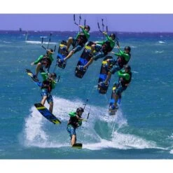 Casque De Protection Unisexe Kitesurf Et Sport Nautiques OCEAN DELPHN Noir -Magasin De Matériel De Surf casque de protection unisexe kitesurf et sport nautiques ocean delphn noir 3