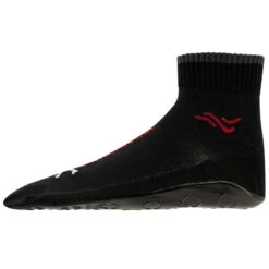 Chaussettes D'eau/Chaussettes De Plage - Pirate Noir -Magasin De Matériel De Surf chaussettes deauchaussettes de plage pirate noir 2