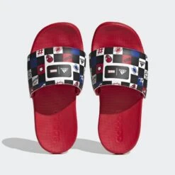 Claquette Adidas X Disney Adilette Comfort Spider-Man -Magasin De Matériel De Surf claquette adidas x disney adilette comfort spider man 2