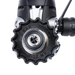 Mares Détendeur De Plongée Sous-marine DUAL ADJ 52x DIN 300 Bars -Magasin De Matériel De Surf detendeur de plongee sous marine dual adj 52x din 300 bars 5