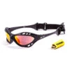 Lunette Soleil Flottantes Sport Nautiques OCEAN Cumbuco Noir Et Revo Rouge -Magasin De Matériel De Surf lunette soleil flottantes sport nautiques ocean cumbuco noir et revo rouge