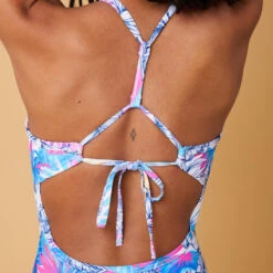 MAILLOT DE BAIN DE SURF 1 PIÈCE FEMME AVEC DOUBLE RÉGLAGE DOS BEA JIMA WHITE -Magasin De Matériel De Surf maillot de bain de surf 1 piece femme avec double reglage dos bea jima white 4