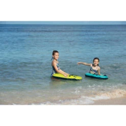 Maillot De Bain De Surf 2 Pièces BONI JUN Violet Forme Brassière 15 Maillot De Bain De Surf 2 Pièces BONI JUN Violet Forme Brassière -Magasin De Matériel De Surf maillot de bain de surf 2 pieces boni jun violet forme brassiere 4