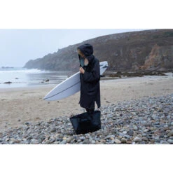 Poncho Surf Adulte - 950 Noir -Magasin De Matériel De Surf poncho surf adulte 950 noir 9