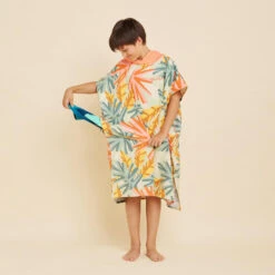 Poncho Surf Enfant 135 à 160 Cm - 550 Jungle -Magasin De Matériel De Surf poncho surf enfant 135 a 160 cm 550 jungle 4