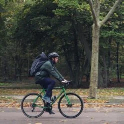 Sac à Dos étanche Urbain 40L PVC Noir Zulupack X Riding Zone -Magasin De Matériel De Surf sac a dos etanche urbain 40l pvc noir zulupack x riding zone 3