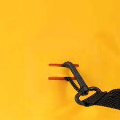 Sac étanche IPX4 20L Jaune -Magasin De Matériel De Surf sac etanche ipx4 20l jaune 7