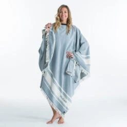 Serviette De Plage Poncho 190 X 190 Cm - Gris Bleu 18 Serviette De Plage Poncho 190 X 190 Cm - Gris Bleu -Magasin De Matériel De Surf serviette de plage poncho 190 x 190 cm gris bleu 6