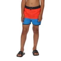 Regatta Short De Bain SERGIO Enfant (Rouge Vif / Bleu Vif) -Magasin De Matériel De Surf short de bain sergio enfant rouge vif bleu vif 3