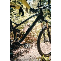 Fidlock TWIST Bottle 450 + Bike Base Set - Transparent Noir -Magasin De Matériel De Surf twist bottle 450 bike base set transparent noir 3